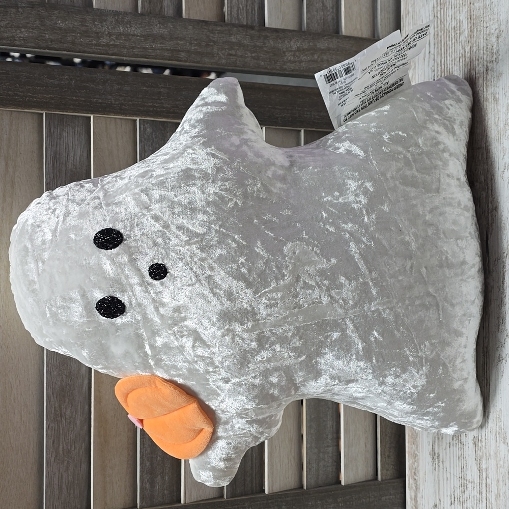 Hyde & EEK! 14"x12" Ghost Novelty Shaped Throw Pillow